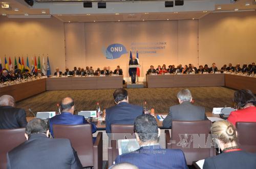 เวียดนามเข้าร่วมการประชุมระดับรัฐมนตรีเกี่ยวกับการรักษาสันติภาพของประเทศที่ใช้ภาษาฝรั่งเศส